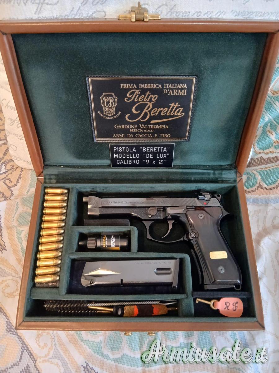 Pistola Beretta Modello DE LUX - NERA - INCISA Pistola Beretta Modello DE LUX - NERA - INCISA