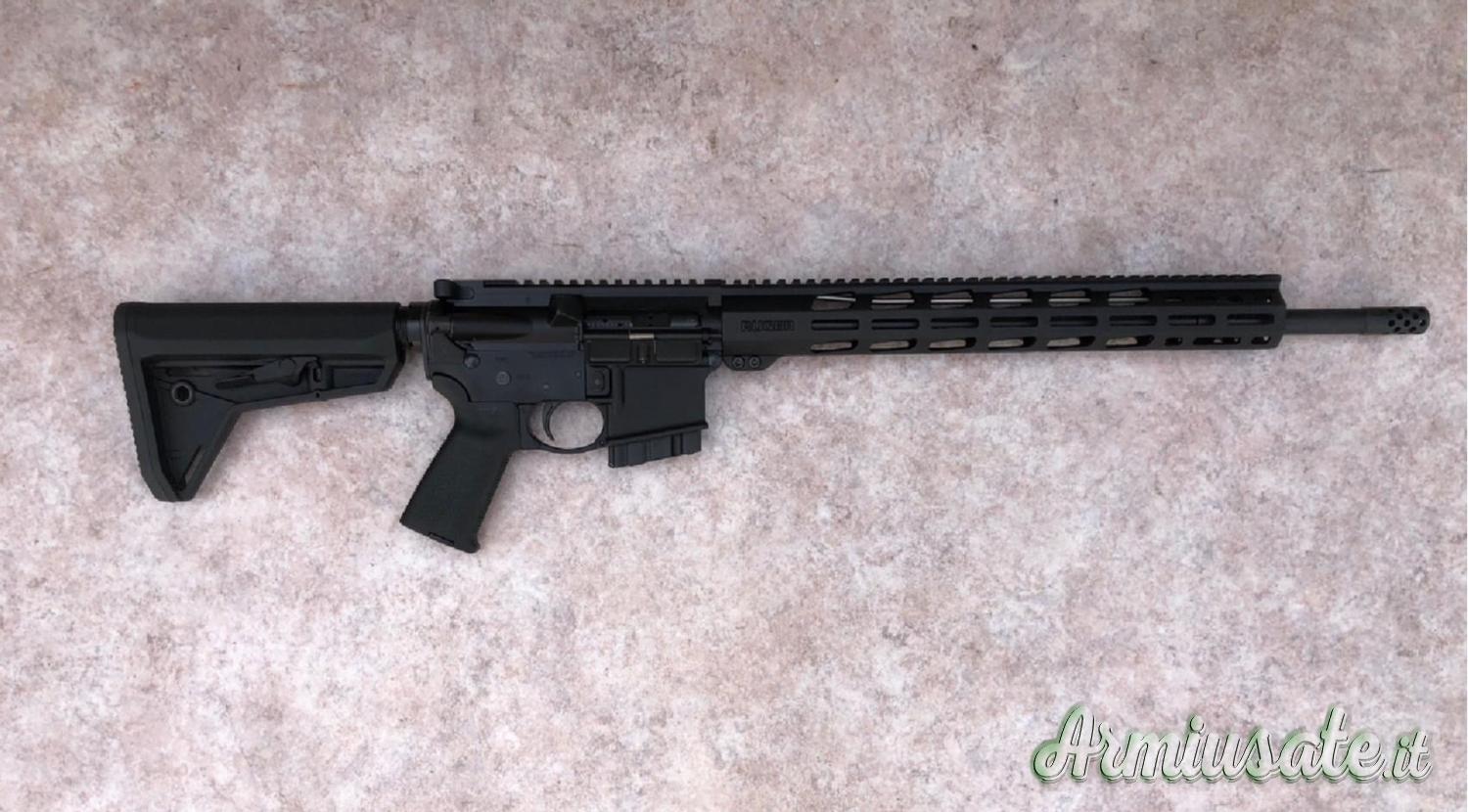 Carabina Ruger Ar 556 cal 223 rem canna 18 pollici pari al nuovo Carabina Ruger Ar 556 cal 223 rem canna 18 pollici pari al nuovo