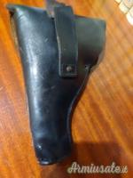 Fondina Beretta Modello 34 in cuoio nero Fondina Beretta Modello 34 in cuoio nero