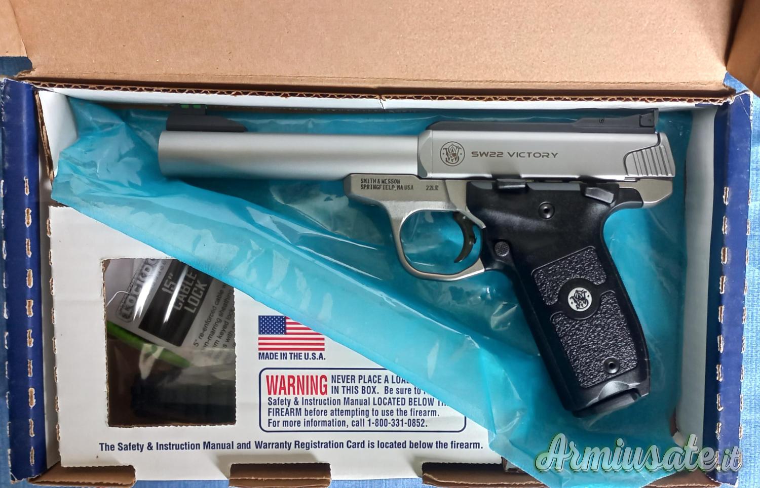 Smith & Wesson Victory SW22 .22 LR Long Rifle Smith & Wesson Victory SW22 .22 LR Long Rifle