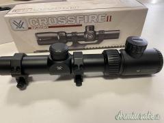 Vortex crossfire II 1-4X24 usato con anelli Vortex crossfire II 1-4X24 usato con anelli