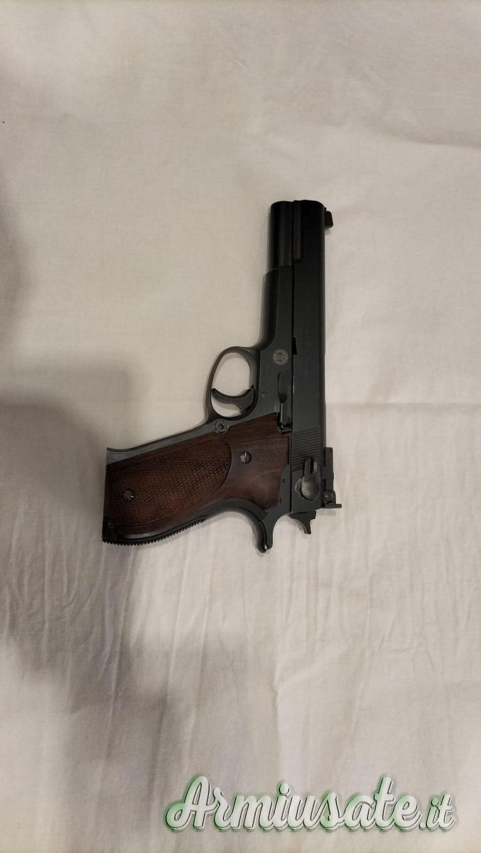 Smith & Wesson 952 9x21mm IMI Smith & Wesson 952 9x21mm IMI