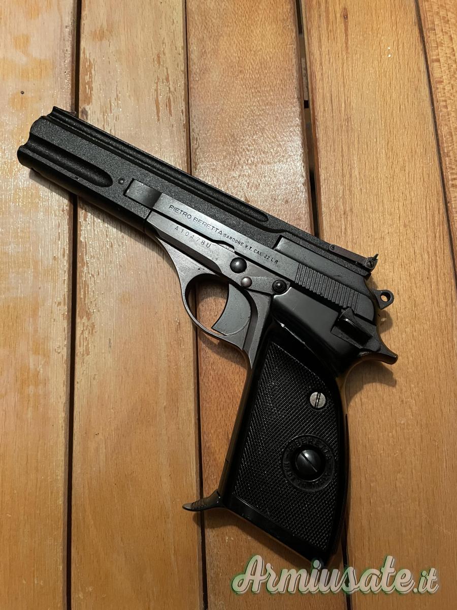 Beretta M76 .22 LR Long Rifle Beretta M76 .22 LR Long Rifle