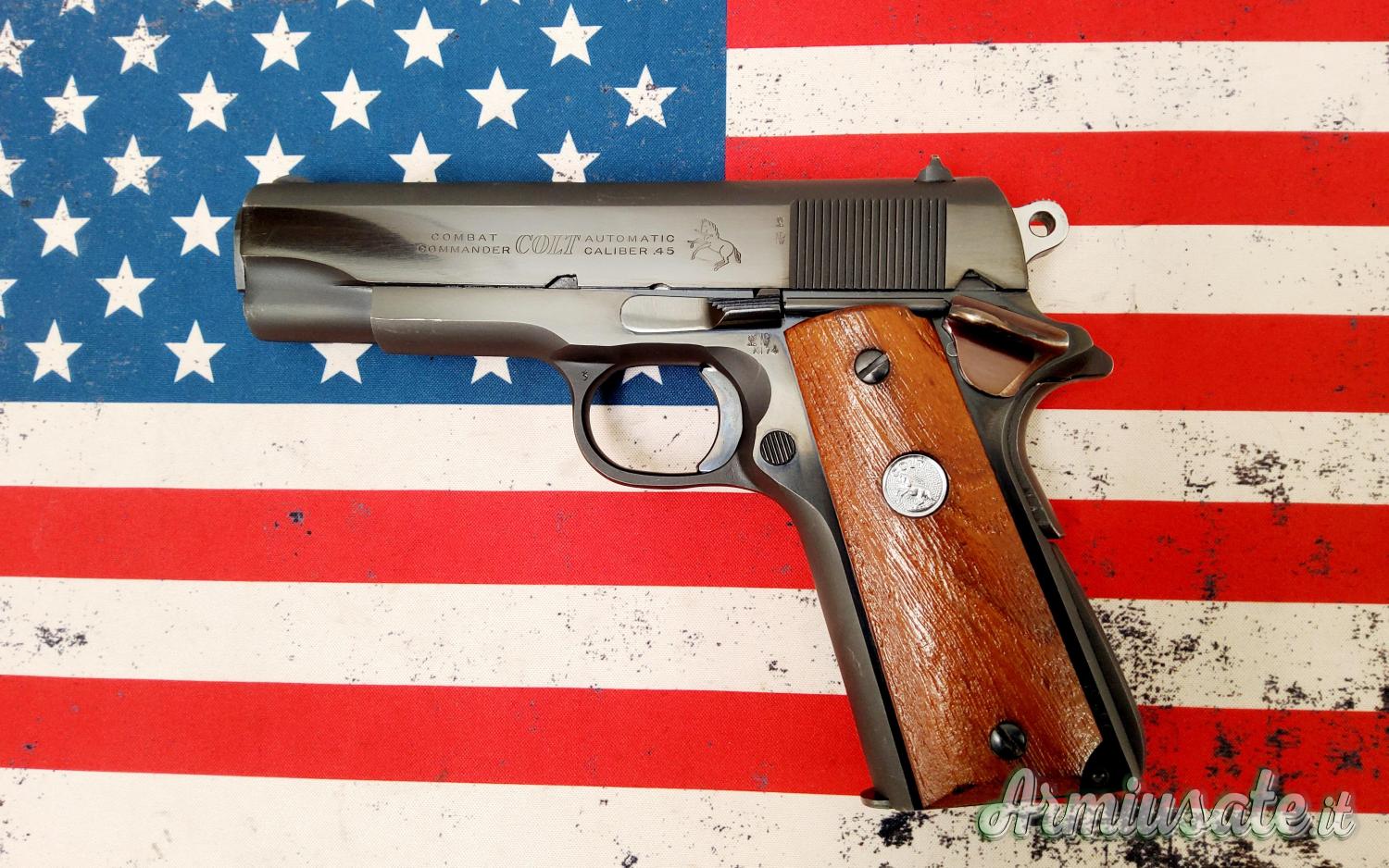 Colt 1911 Combat Commander .45 ACP Colt 1911 Combat Commander .45 ACP