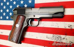 Colt 1911  Combat Commander .45 ACP