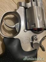 Smith & Wesson 686-4  357 Magnum