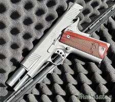 Kimber Stainles 2 .45 ACP