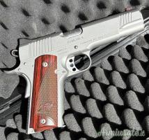 Kimber Stainles 2 .45 ACP