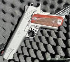 Kimber Stainles 2 .45 ACP