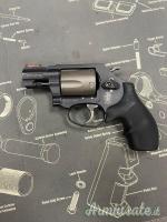 Smith & Wesson Modello 360 PD Calibro 357 magnum