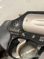 Smith & Wesson 360 PD + LASER GRIPS .357 Magnum  |  9x31mmR  | .353 Casull