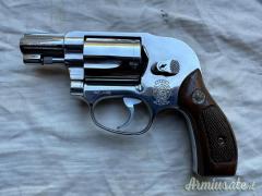 Smith & Wesson 649 Bodyguard .38 Special  |  9x29mmR