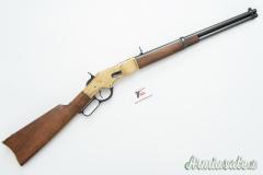 Uberti 1866 yellow carabine .44-40 Winchester