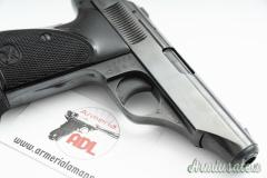 Bernardelli p8 .380 ACP  | 9x17mm Browning Short