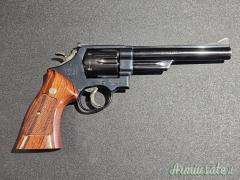 Smith & Wesson 29-2 .44 Mag