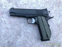 Pistola Dan Wesson 1911 Valor cal 45 acp canna match completa di valigetta e dotazione