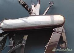 Coltello svizzero Vittorinox in argento 925