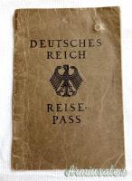 Passaporto tedesco d'epoca nazista cosiddetto “REISEPASS” di 1’ tipo (GERMANIA WW2)