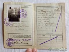 Passaporto tedesco d'epoca nazista cosiddetto “REISEPASS” di 1’ tipo (GERMANIA WW2)