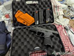 SIG-Sauer P320 Compact 9X21