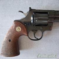 Colt Python 357 Magnum  canna 6 pollici