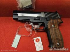 SIG-Sauer P226 9x21mm IMI