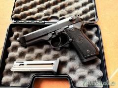 Beretta 92 FS .22 LR Long Rifle
