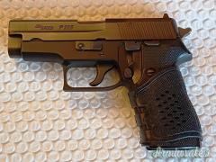 SIG-Sauer 225 9x21mm IMI