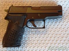 SIG-Sauer 225 9x21mm IMI