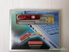 COLTELLO_ VICTORINOX >SWISS MEMORY