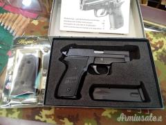 SIG-Sauer P 228 9x21mm IMI