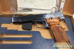 Smith & Wesson 41 .22 LR Long Rifle