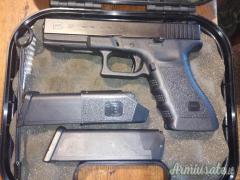 Glock 22 .40 Smith & Wesson | Auto  |  10 x 21 mm