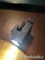 Torcia Led Tattica per pistole e carabine