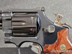Smith & Wesson 29-2 .44 Remington Magnum