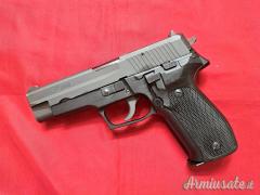 SIG-Sauer P226 9x21mm IMI