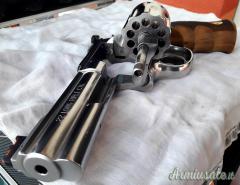 Smith & Wesson 617 .22 LR Long Rifle