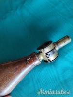 Antica fiaschetta portapolvere  