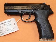 Pistola Beretta PX4  Cal. 9x21