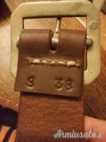 Cinturone in cuoio con portacolpi cal. 38