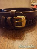 Cinturone con portacolpi