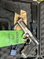 Beretta 92x  9x21mm IMI