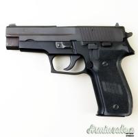 SIG-Sauer P226 9x19mm Parabellum | Luger | NATO
