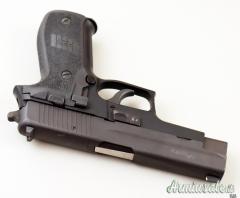 SIG-Sauer P226 9x19mm Parabellum | Luger | NATO