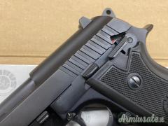 pistola Taurus  PT92 9x21