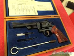 SMITH & WESSON 27-2 PARI AL NUOVO