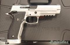 SIG-Sauer P226 X-FIVE 5”  G10 9x19mm Parabellum | Luger | NATO