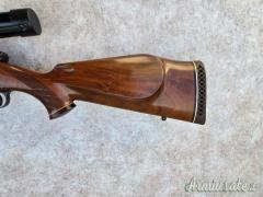 Carabina Weatherby Mark V cal 300 wby con ottica Zeiss 6x42 ottime condizioni