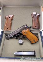 Beretta 81 .32 ACP  |  7.65x17mm Browning SR