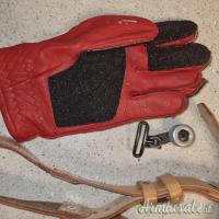 Cinghia completa con hand stop e guanto sinistro per tiro accademico